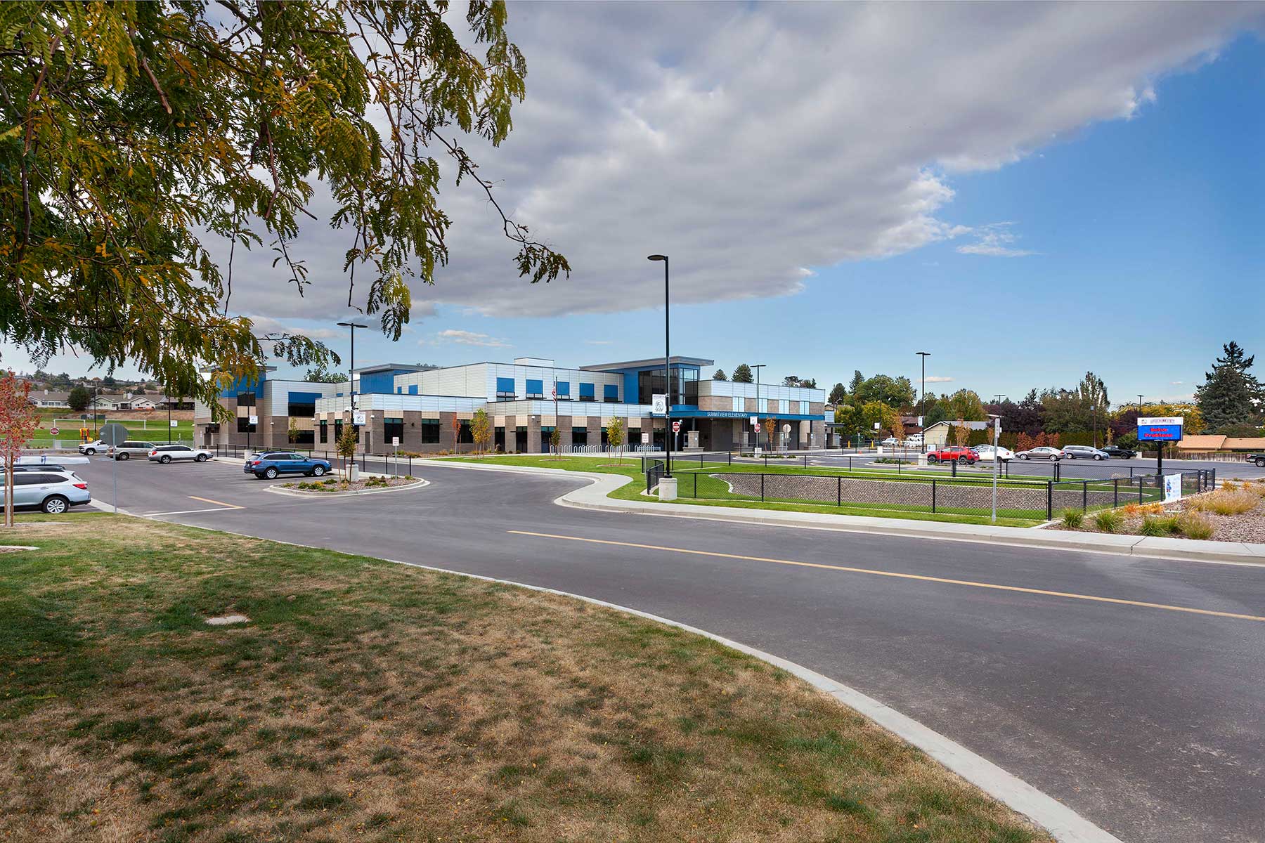 West Valley School District <br/>Summitview Elementary School